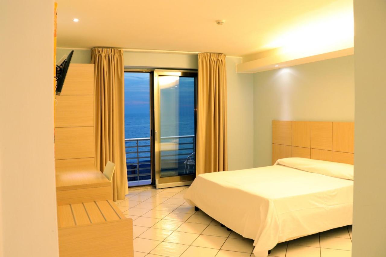 Hotel Ancora Pontecagnano Ngoại thất bức ảnh